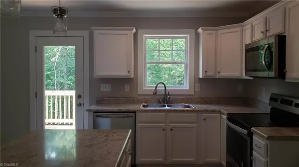 Stoneville, NC 27048,326 Price ST