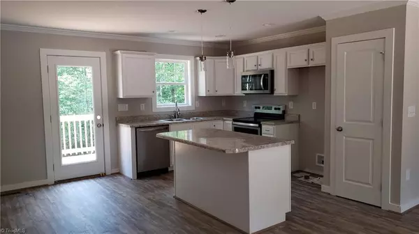 Stoneville, NC 27048,326 Price ST