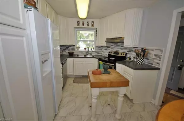 Summerfield, NC 27358,5602 Whispering Pines DR