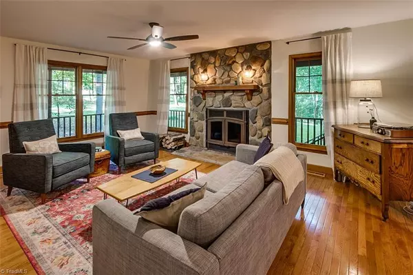 Oak Ridge, NC 27310,4906 Gold Crest DR