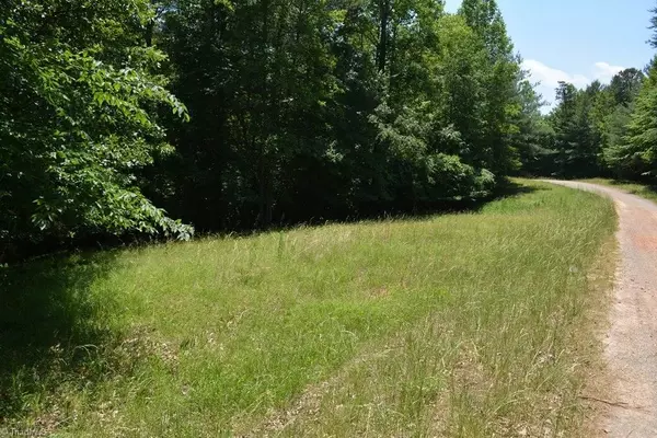 Hays, NC 28635,345 Rainbow Trout DR