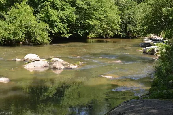 Hays, NC 28635,345 Rainbow Trout DR