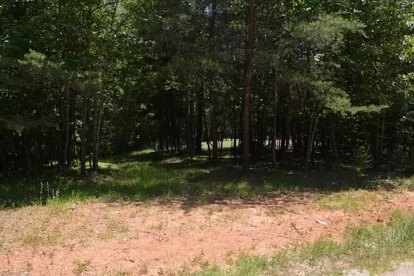 Hays, NC 28635,345 Rainbow Trout DR