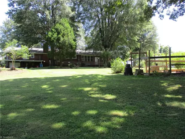 Stoneville, NC 27048,318 Stone Mountain RD