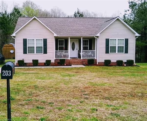 203 Mission Heights, Ramseur, NC 27316