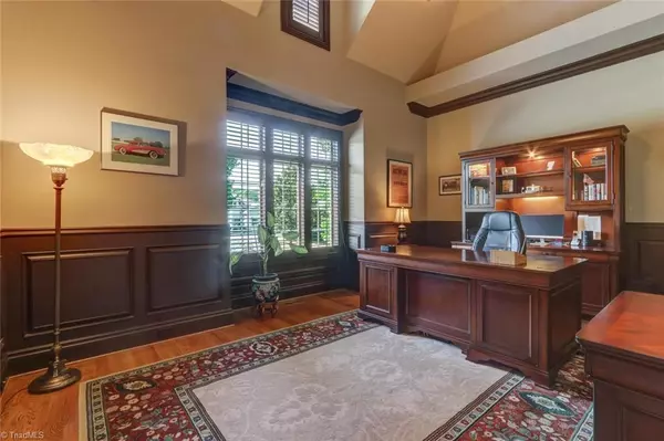 Oak Ridge, NC 27310,8872 Cravenwood DR