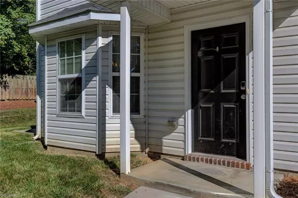 Greensboro, NC 27407,40 Ledgerstone LN