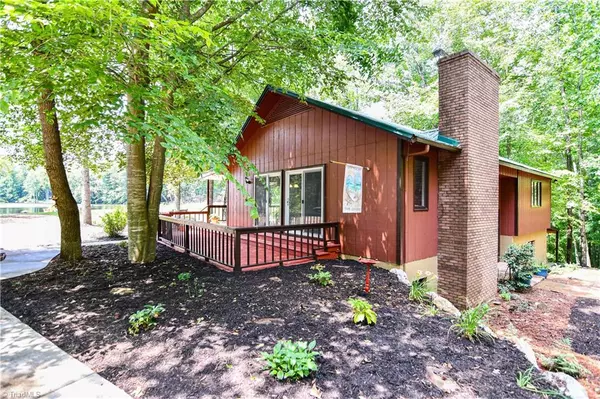 Summerfield, NC 27358,7407 Haw Ridge RD