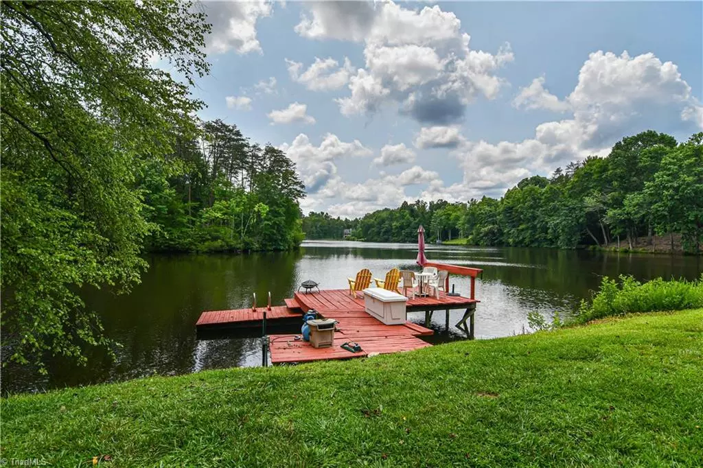 Summerfield, NC 27358,7407 Haw Ridge RD