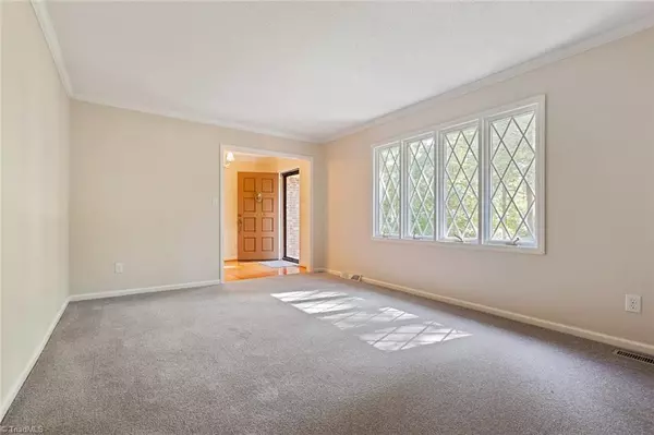 High Point, NC 27265,2009 Hunterwoods DR