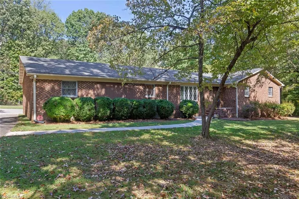 High Point, NC 27265,2009 Hunterwoods DR