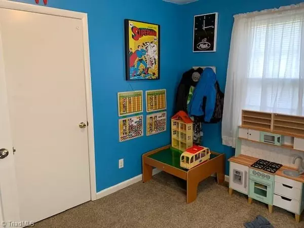 Mocksville, NC 27028,201 Rolling Hills LN