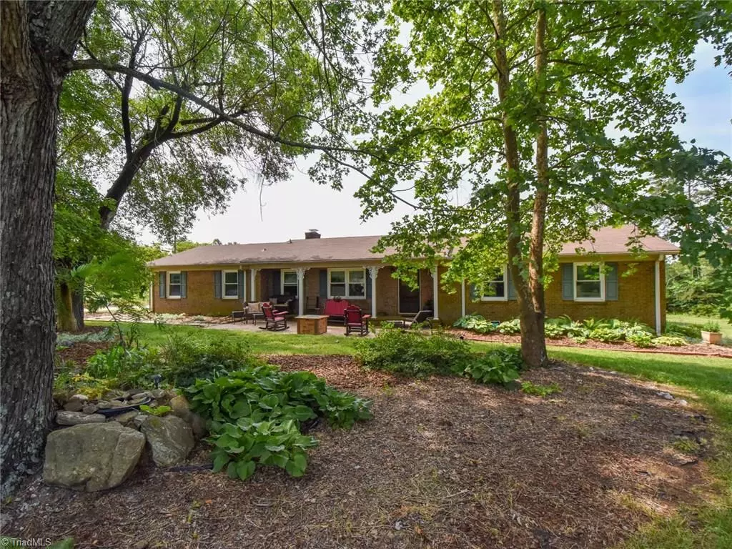 Oak Ridge, NC 27310,7809 Briar RD