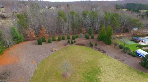 Oak Ridge, NC 27310,8406 Oakchester CT