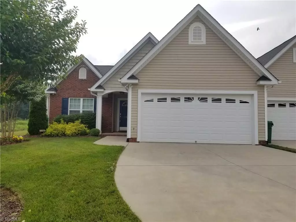 King, NC 27021,106 Brae Creek CT