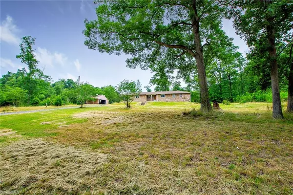 Randleman, NC 27317,4043 Fairway View DR