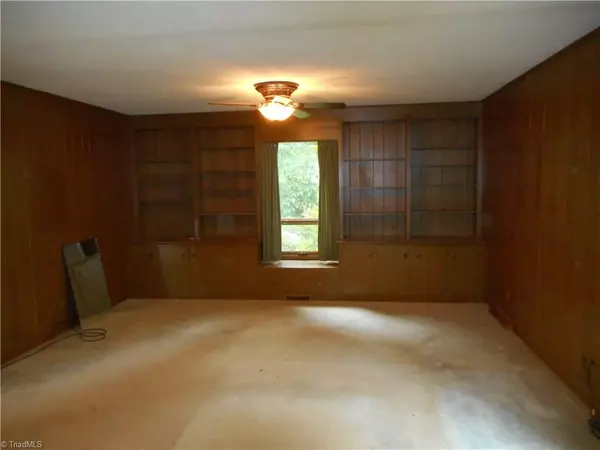 Pfafftown, NC 27040,3601 Grandview Club RD