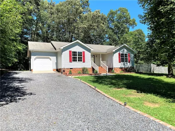 445 Hidden Valley DR, Reidsville, NC 27320