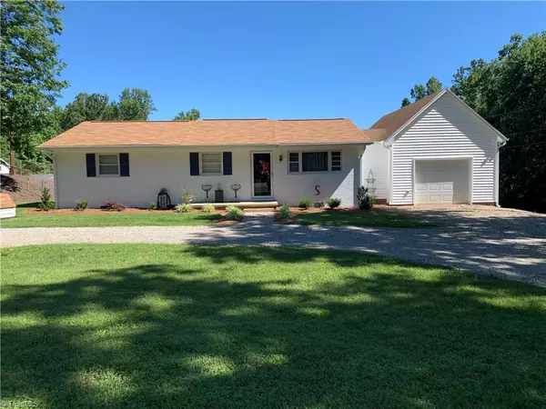 2019 Scott RD, Browns Summit, NC 27214