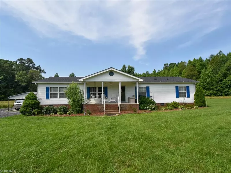 1954 Price RD, Eden, NC 27288