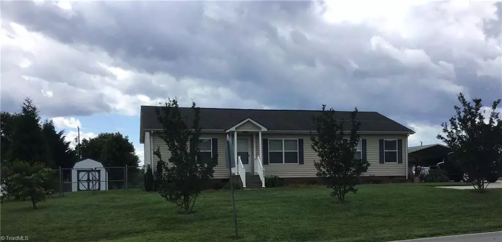 6903 Boone TRL, Millers Creek, NC 28651