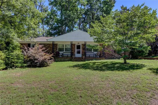 3801 Pershing CT, Greensboro, NC 27408