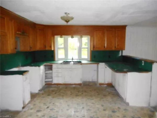 Stoneville, NC 27048,198 Brandy RD