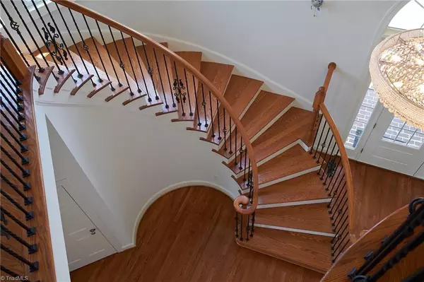 Summerfield, NC 27358,602 Bobcat RD