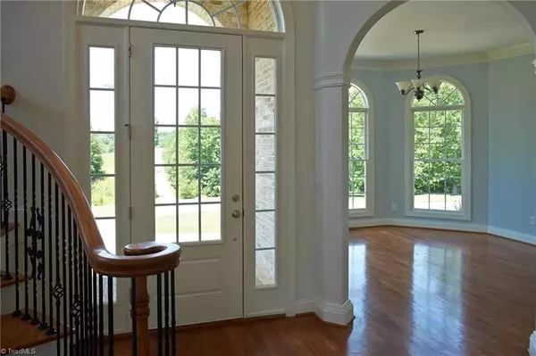 Summerfield, NC 27358,602 Bobcat RD