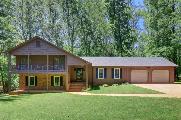 494 Lake Lemar RD, Reidsville, NC 27320