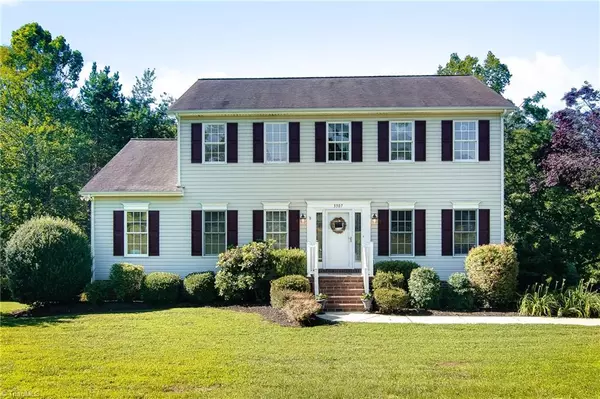 3307 Squirrel Chase DR, Summerfield, NC 27358