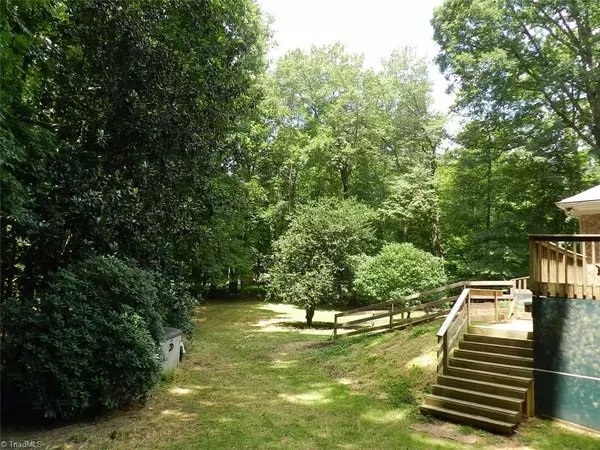 Summerfield, NC 27358,7403 Hepatica LN