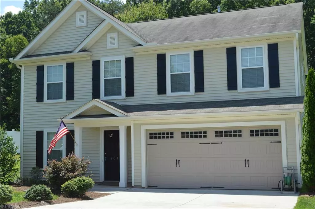 King, NC 27021,201 Pilot Bluff DR