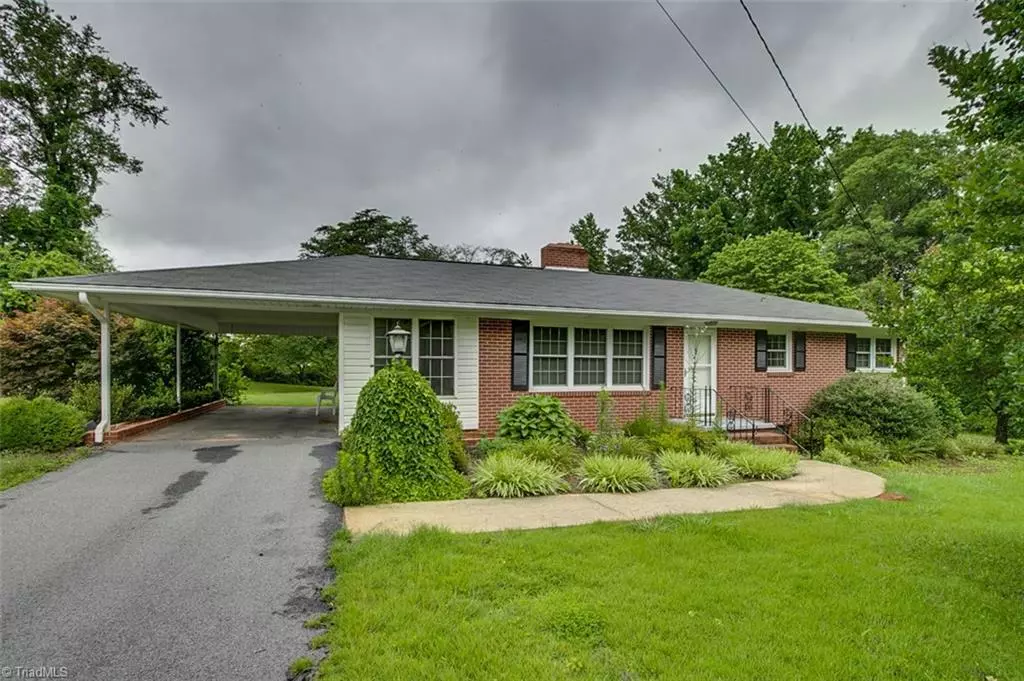 Ramseur, NC 27316,490 York ST