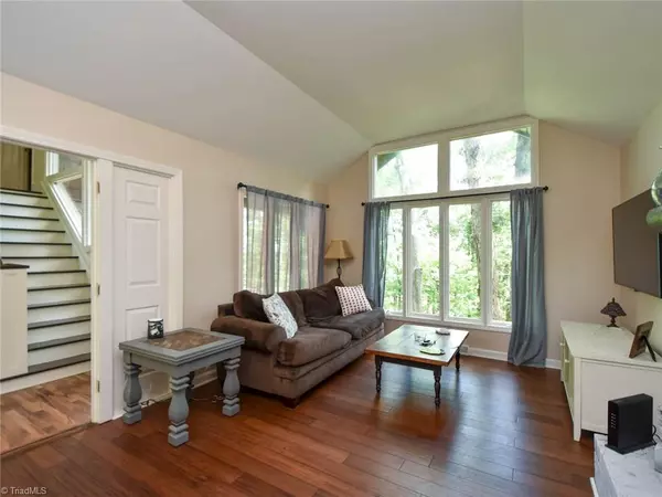 Madison, NC 27025,706 Tern LN