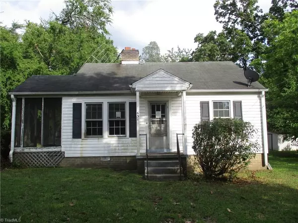 631 Elm ST, Graham, NC 27253