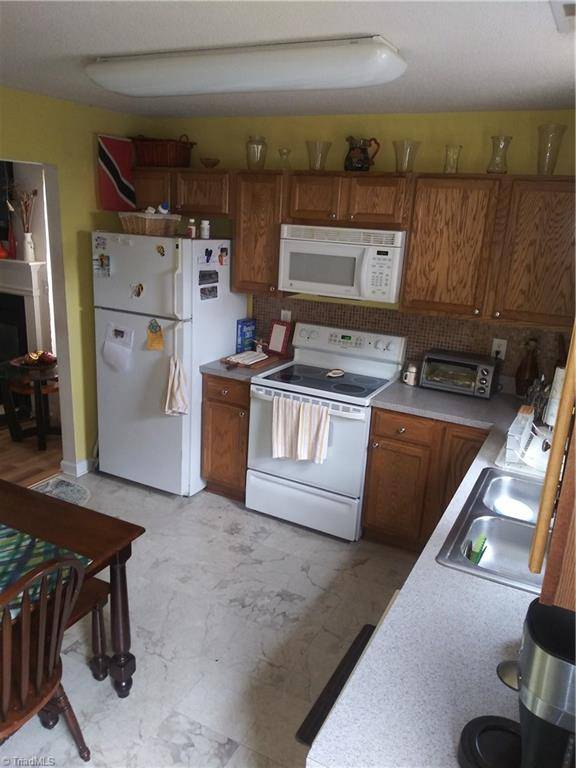 Greensboro, NC 27406,317 Apple Ridge RD