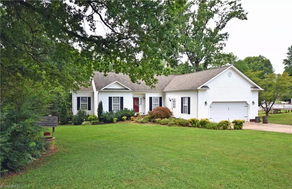 Rural Hall, NC 27045,6850 Pilot View ST