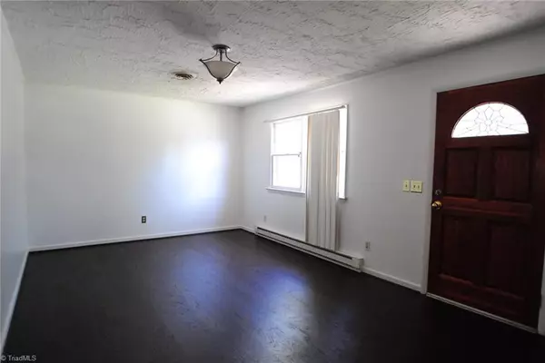 Winston Salem, NC 27104,4122 Rosalie ST