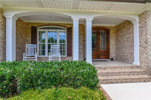 Oak Ridge, NC 27310,5221 Harley Stafford DR