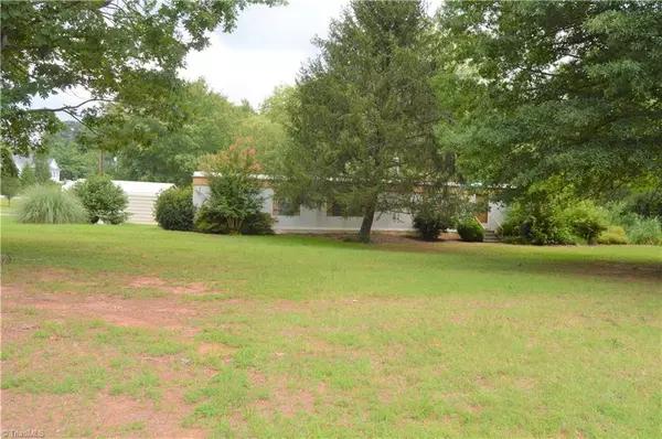 6936 US Highway 158, Stokesdale, NC 27357