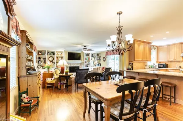 Summerfield, NC 27358,5171 Carlson Dairy RD