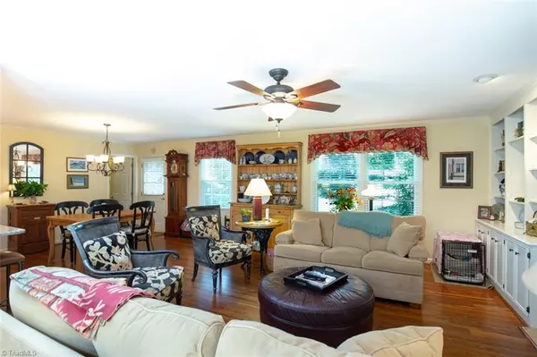 Summerfield, NC 27358,5171 Carlson Dairy RD