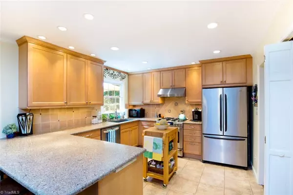 Summerfield, NC 27358,5171 Carlson Dairy RD