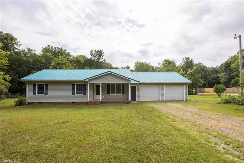 Mocksville, NC 27028,764 Will Boone RD