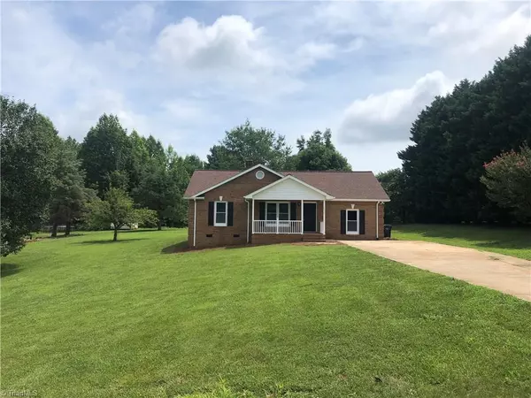 Randleman, NC 27317,6854 Lawrence Farm LN