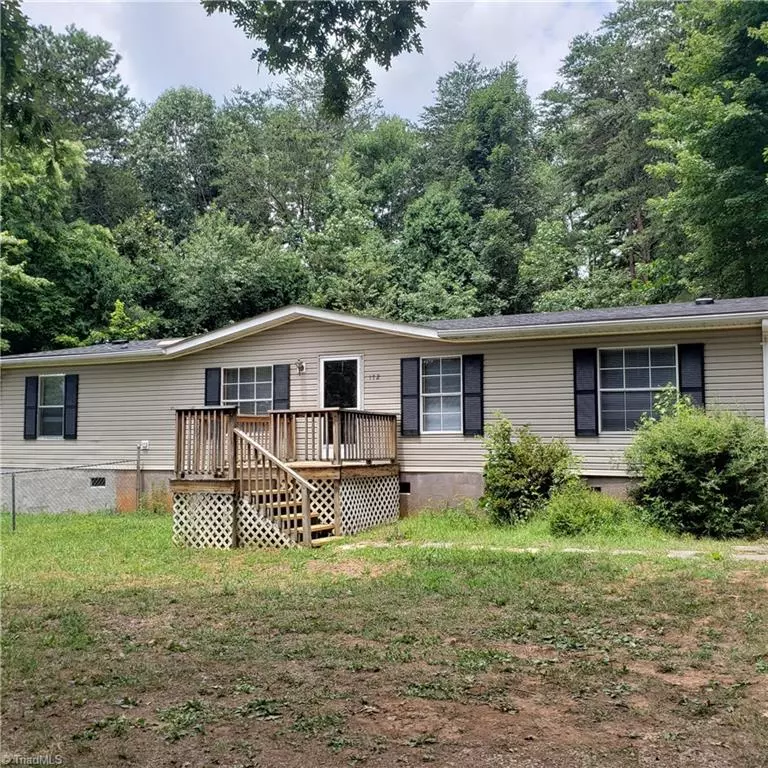 Mocksville, NC 27028,172 Candi LN