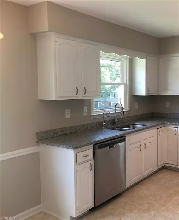 High Point, NC 27265,2027 Briarcliff DR