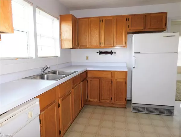 Mocksville, NC 27028,129 howardtown CIR