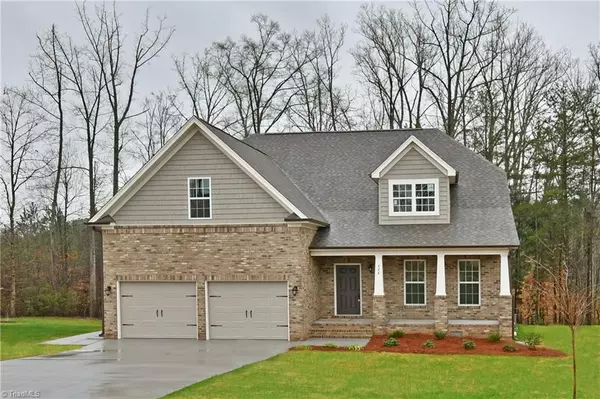 426 Meadowfield RUN, Clemmons, NC 27012